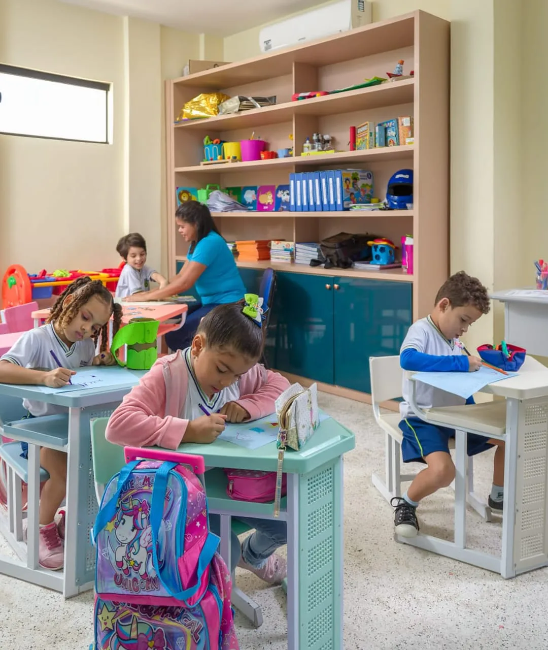 Hora do desenho na sala de aula